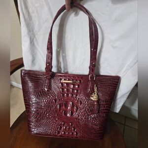 NWT Brahmin Melbourne Collection Asher Medium burgandy handbag.